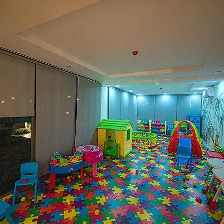 Apartman Four Season Life 2 Trikomo